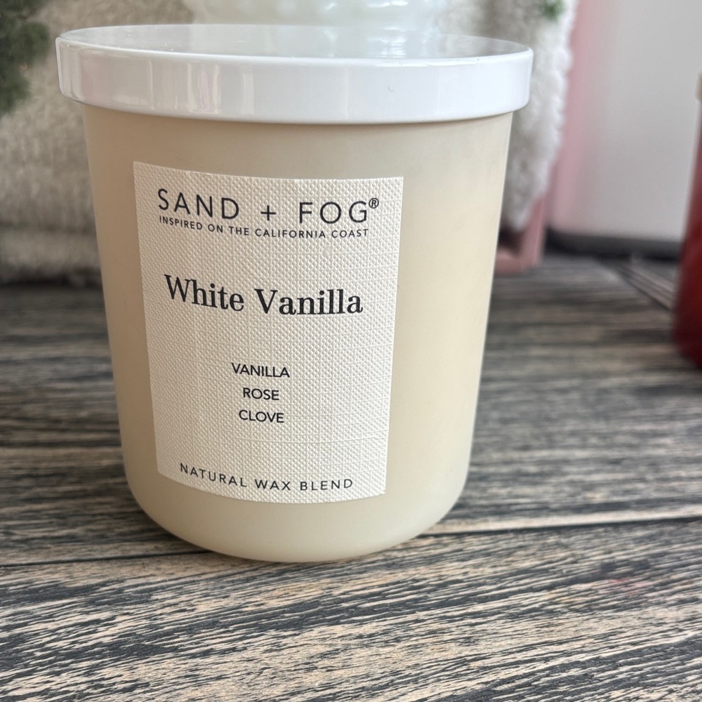 Sand + Fog White Vanilla Candle